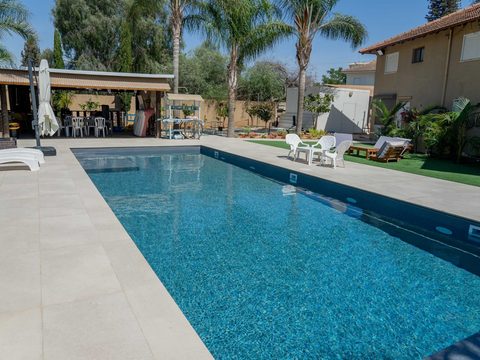 Liner Haogenplast StoneFlex Concrete: γκρι-μπλε πέτρα, βαθύ νερό